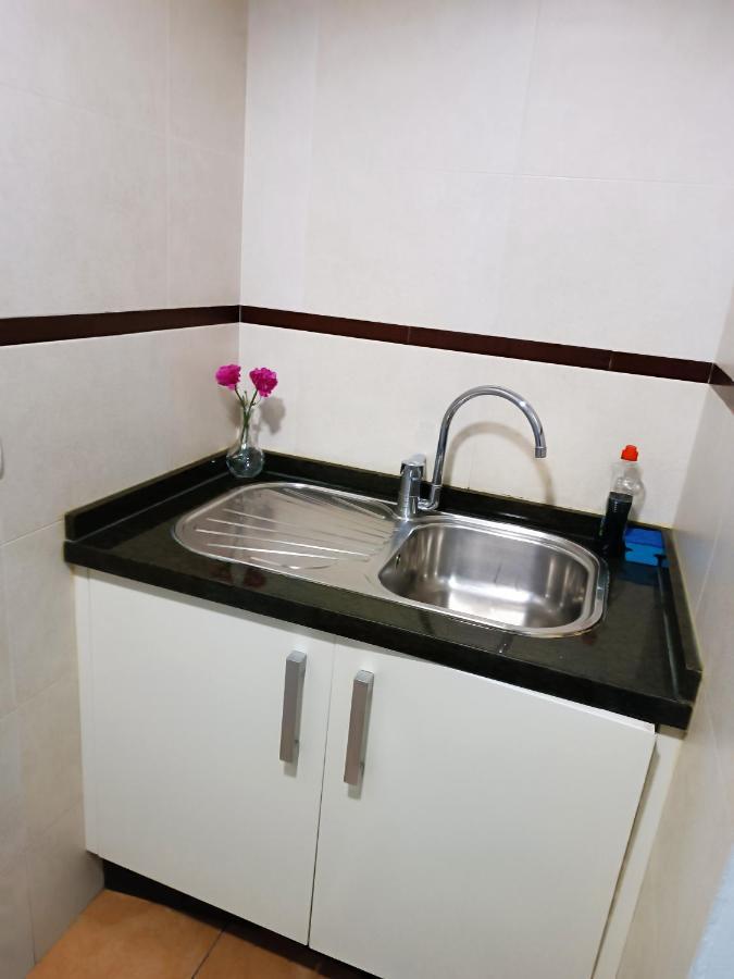 Corrala De San Anton. Sencillo Apartamento En Pleno Centro Гранада Екстериор снимка